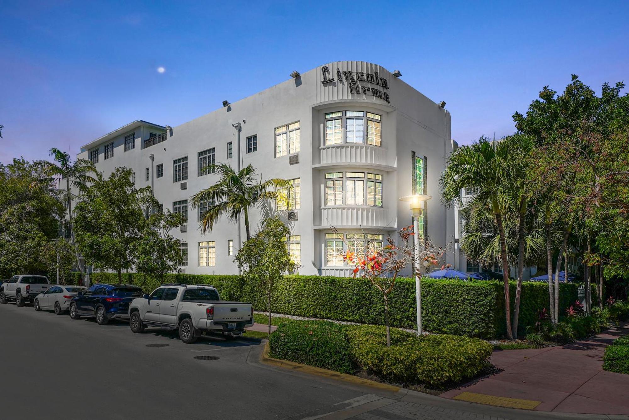 Lincoln Arms Suites — Photos 3